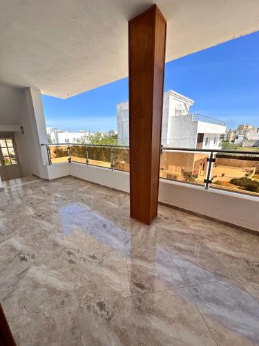 Peaceful Family Apartment Steps from the Beach in Chatt Mariem