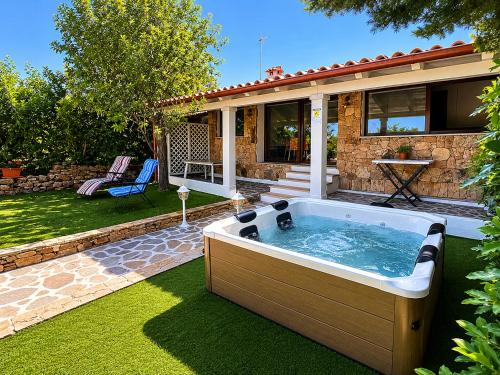 Villa Ambra - Jacuzzi & beach