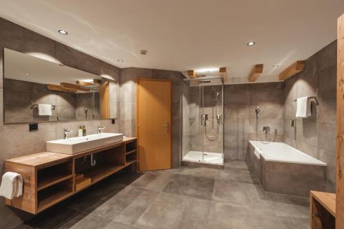 Triple room, large, without views