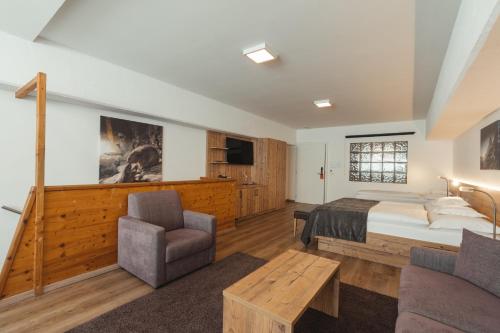 Zermatt Budget Rooms at Alpen Resort, Spa & Dining, Zermatt (photo 6)