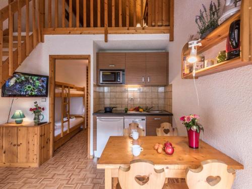 Studio Chamonix 5 pers, balcon, parking, animaux ok - FR-1-517-45