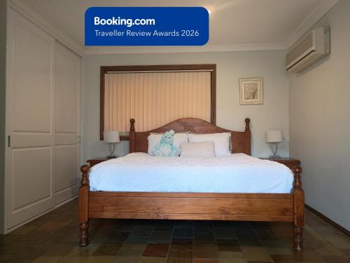 Exterior view of Baulkham Hills Deluxe King Room with Ensuite, Private Access & Air Con