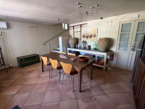 Food and beverages, Domaine de Villedese in Montlaur