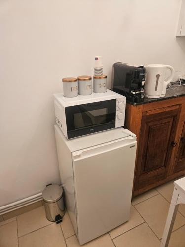 Studio confort RDC proche centre in Auxerre