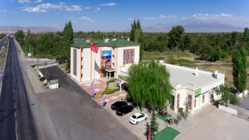 Yeşilhisar Hotel (Yesilhisar Hotel) in Ovaciftlik