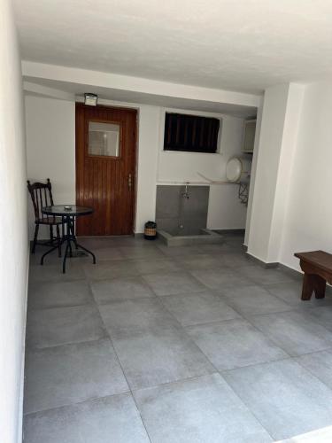 Studio Δωμάτιο (Studio Δωματιο) in Euboea
