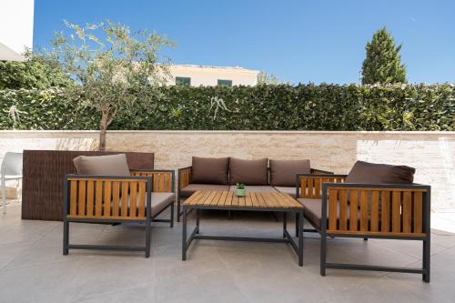 Avis Hotel 5