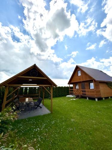 Kert, Gościniec u Dzięcioła (Gosciniec u Dzieciola) in Sobieski