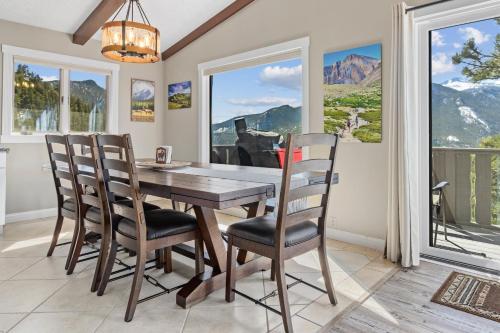 Destiny Family Vacation Home At Windcliff Home - image 33