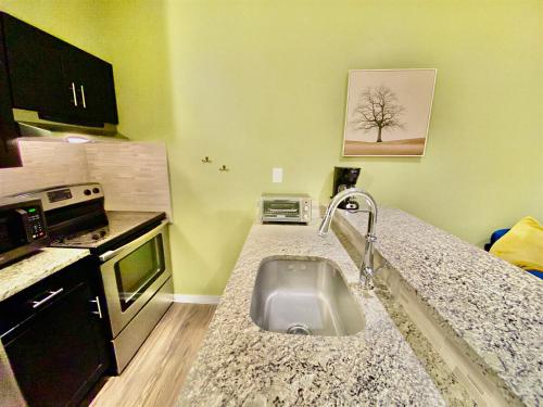 Facilities, Downtown Hoboken Corporate Housing - Min 12 Months in Hoboken (Nj)