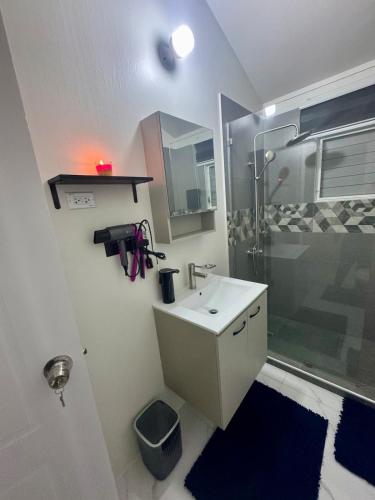 Irie Mini Vacation Home in 스패니쉬 타운
