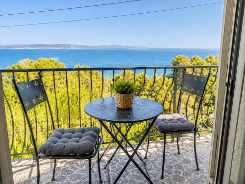 Chambre en Provence balcon et vue calme - Cornillon-Confoux