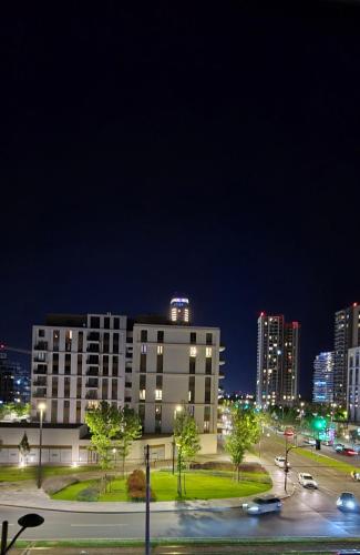 BW City Lights LUX Retreat