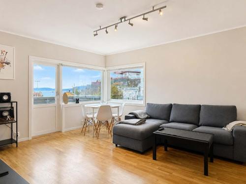 KS71 - 1BR Balcony and Seaview – khách sạn tại Laksevåg