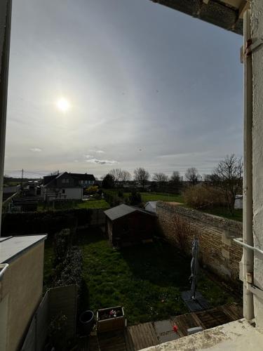 Studio bord de mer au pied de la plage in Langrune-Sur-Mer