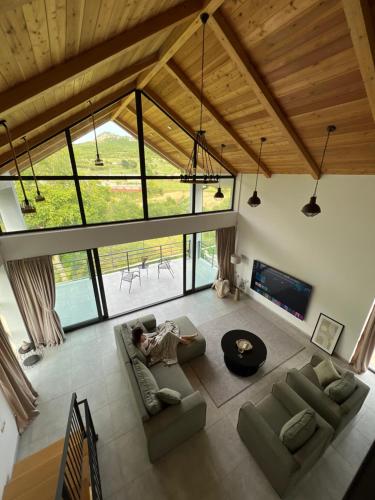 Villa Anastasia in Khornabuji
