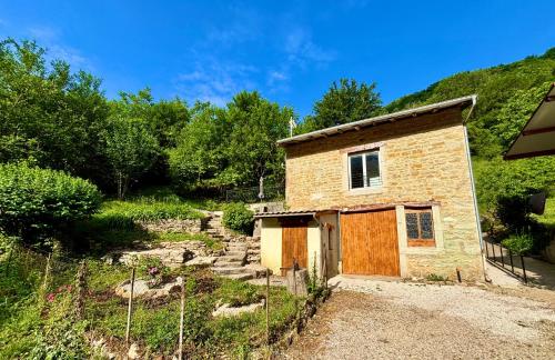 Le petit repère (Le petit repere) in Jujurieux