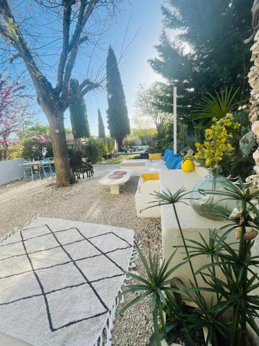 Maison en Provence avec piscine - Location saisonnière - Lambesc