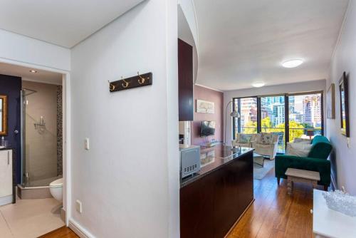 Mountain Views 2BR Furnished De Waterkant - image 4
