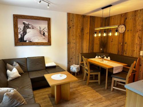 Appartements Romantika & Appartement Barbara – khách sạn tại Wagrain Markt