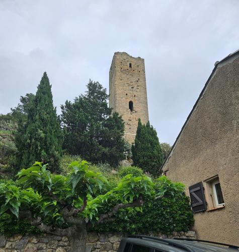L apparté au midi (L apparte au midi) in Montady