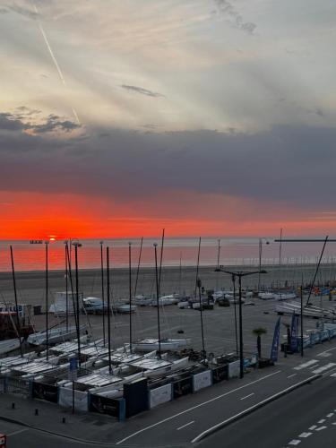 Vue mer exceptionnelle, à 100M de Nausicaa, Appartement neuf