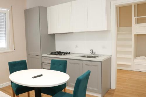 Airen Hotel Velipoje in ヴェリポヘ