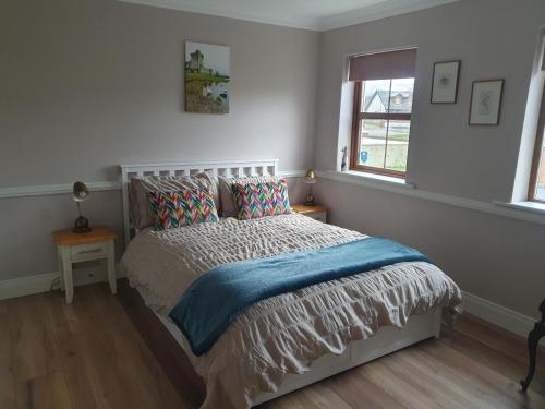 Cnoc Sí 1 (Cnoc Si 1) in Kenmare