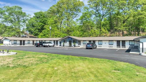 Best Way Inn - image 24