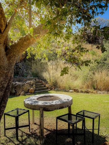 Glocke Mountain Camp in Outjo
