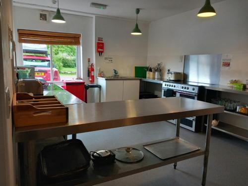 virtuve, Hartfield House Hostel in Eplkrosa