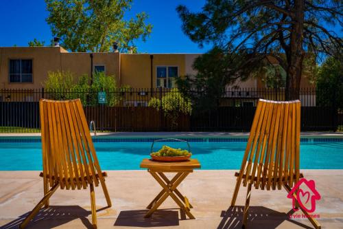 The Plaza - An Irvie Home w Summer Pool in Albuquerque, USA
