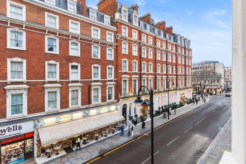 Stylish South Kensington 1-Bed Flat Central London in Kensington and Chelsea