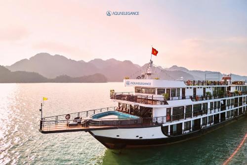 Aqua Elegance Cruise - Halong Bay by AHG, Ha Long