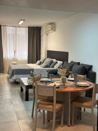 Moderno Departamento para 4 personas en Microcentro