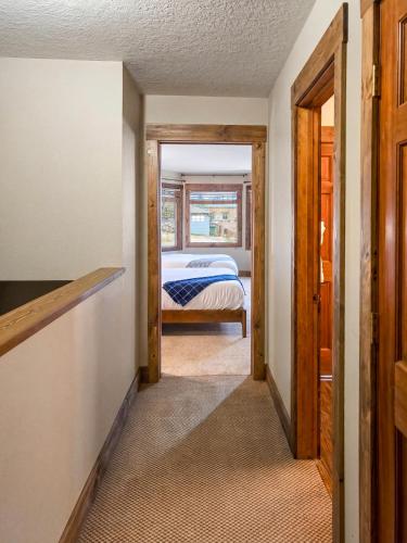 2 double beds