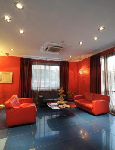 設施, 美景酒店 (Panorama Hotel) in 叙拉古市郊