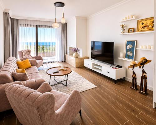 Стая за гости, Sea View Penthouse with Jacuzzi & Roof Terrace at Northern Cyprus in Yeni Erenköy