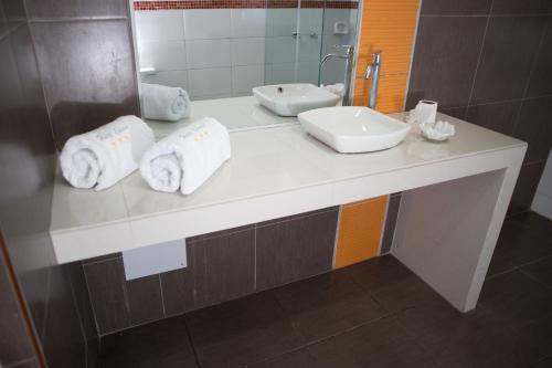 Hotel Colors Canada – Lima
