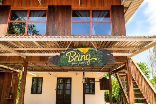 Bang Glamp Gadern in Bach Ma National Park