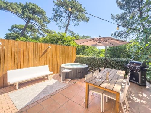 Forest flat / Terrasse-spa-bbq-10min à pieds de la plage