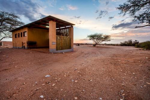 Omgivelser, Namib Desert Campsite in Solitaire