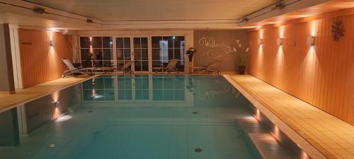 Schloss Kirchham Appartement - & Wellnessanlage 2