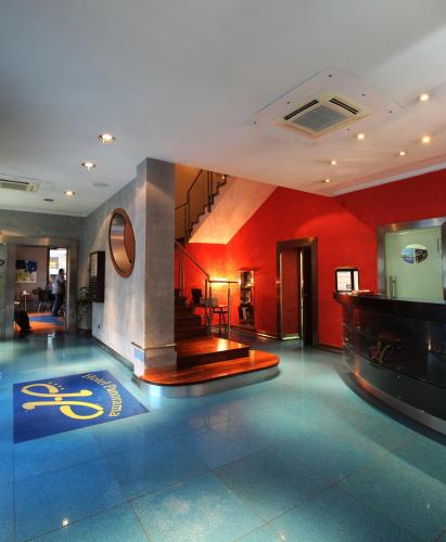 大堂, 美景酒店 (Panorama Hotel) in 叙拉古市郊
