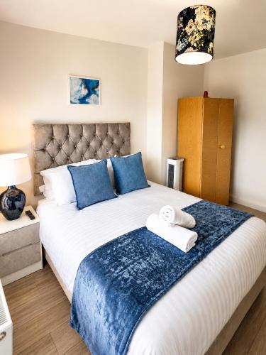 East London Home|Parking|Garden & Self Check-In, Goodmayes