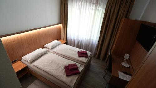 Berl Inn Room Type - Twin Room