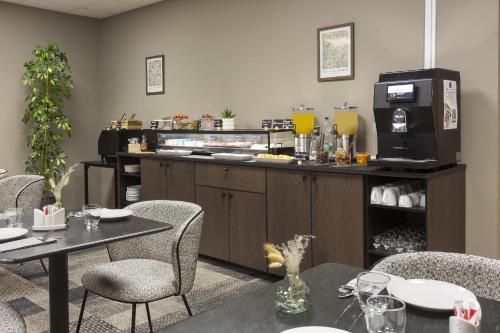 Food and beverages, Neho Suites Saint Jean de Maurienne in Saint-Jean-de-Maurienne