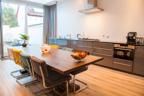 Facilities, Olifant in Oranjebuurt