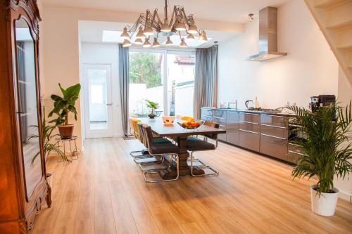 Facilities, Olifant in Oranjebuurt