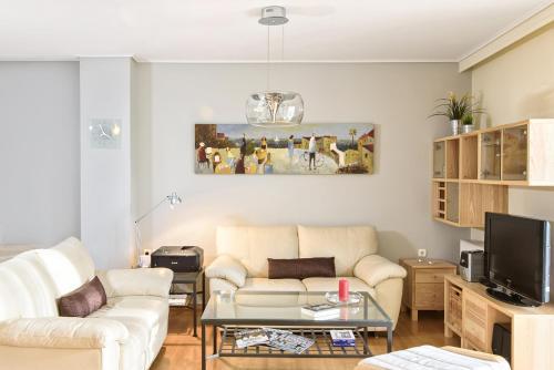 Dimitris Home, Athens (photo 8)